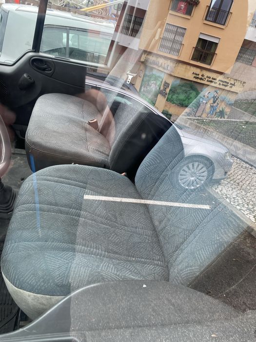 Carrinha de tres lugares Ford Transit comercial 2000tddi, ano 2005