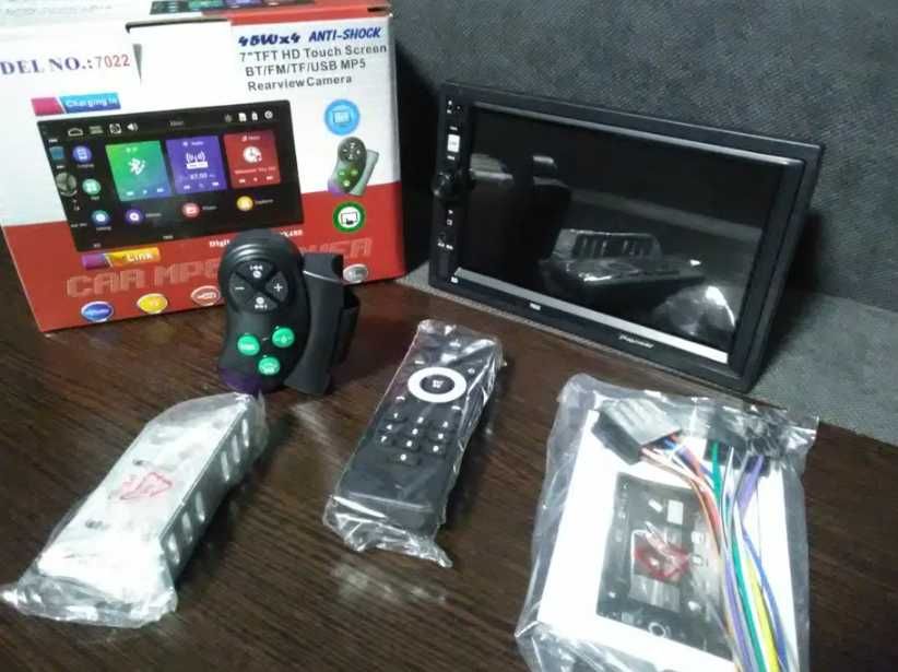 Новенькая магнитола 2 дин автомагнитола большая