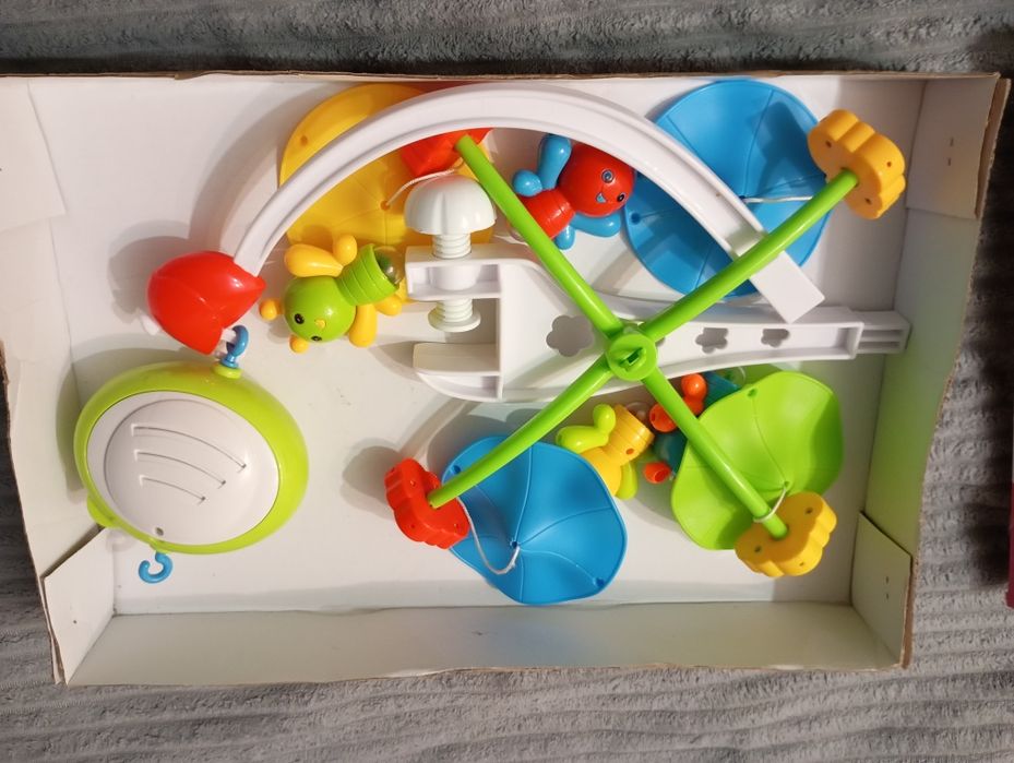 Дитячий музичний мобіль "Казкові сни" з колисковими українською мовою