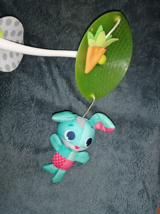 Karuzela Tiny Love zabawa na łące stan bdb