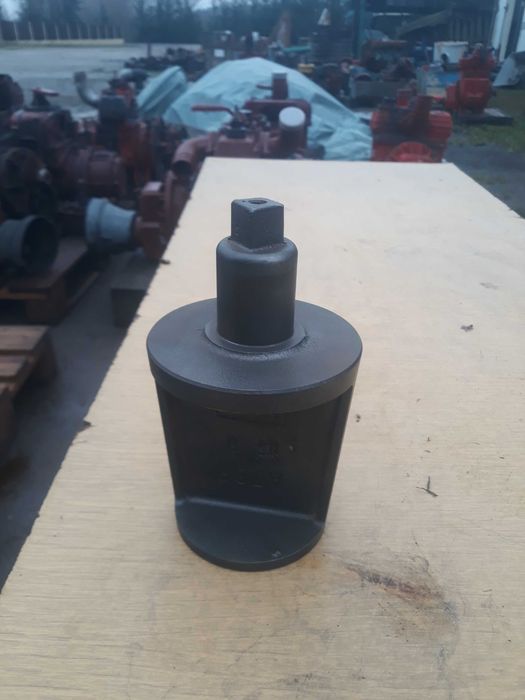 Pompa BP MEC 9-11-13. Kolektor.