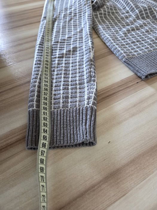 Sweter szary Primark w prostokąty długi