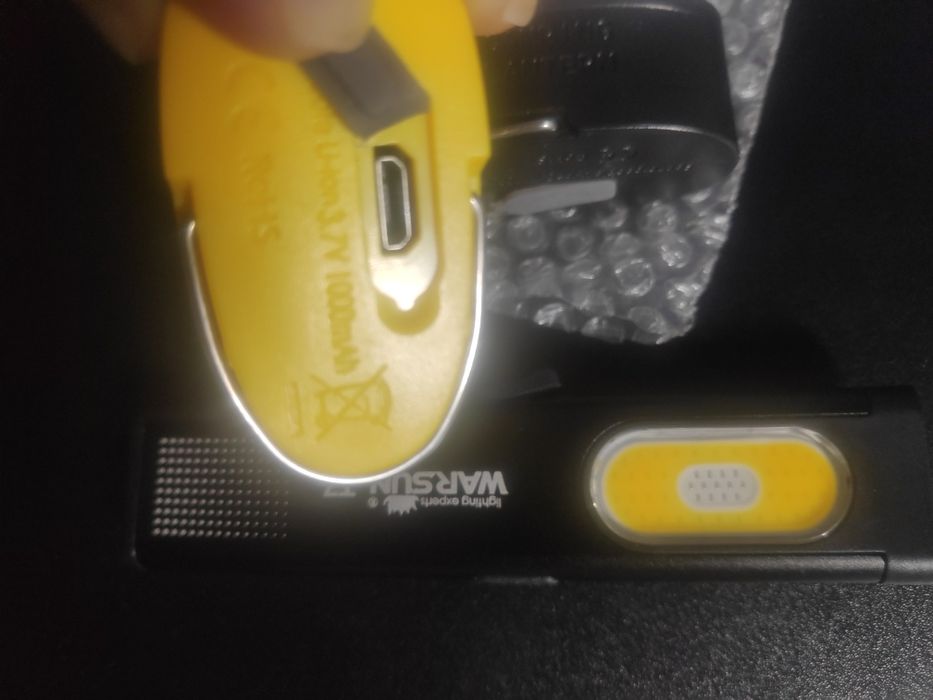 Фонарик светильник яркий на магните