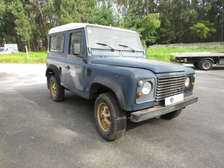LAND ROVER DEFENDER Station Wagon 2.5 TDI 4X4 de 1994 - Peças Usadas