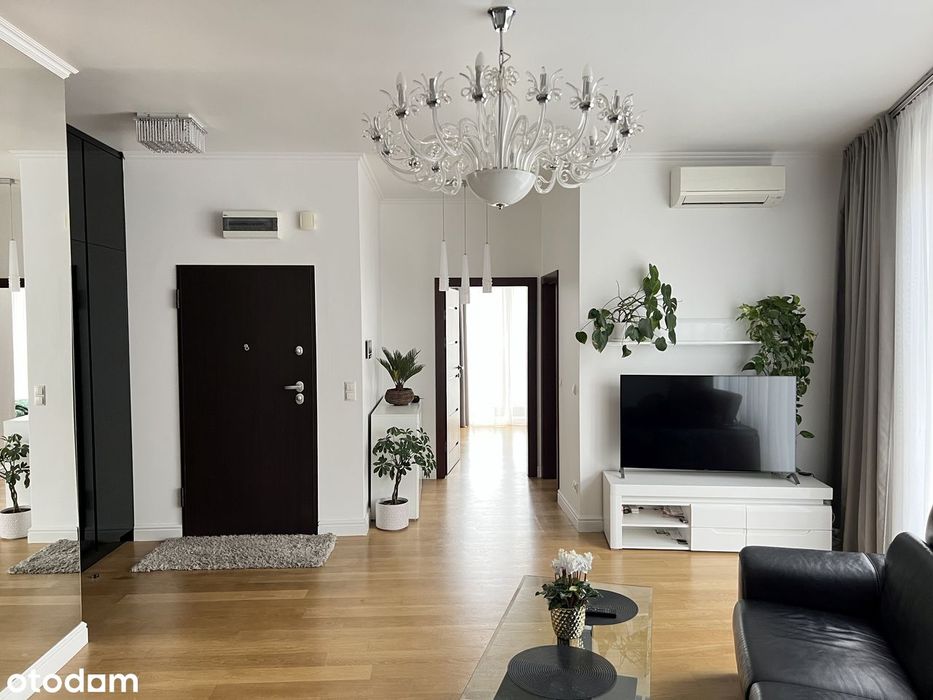 Apartament na Saskiej Kępie | Taras 25 m2 | Wys. 3m | Stadion Narodowy