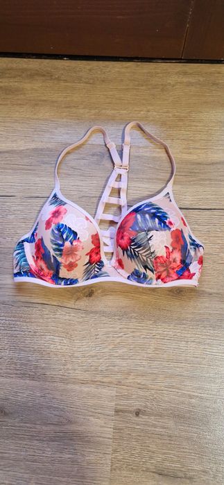 Бюст Victoria's secret оригинал (размер 32С)