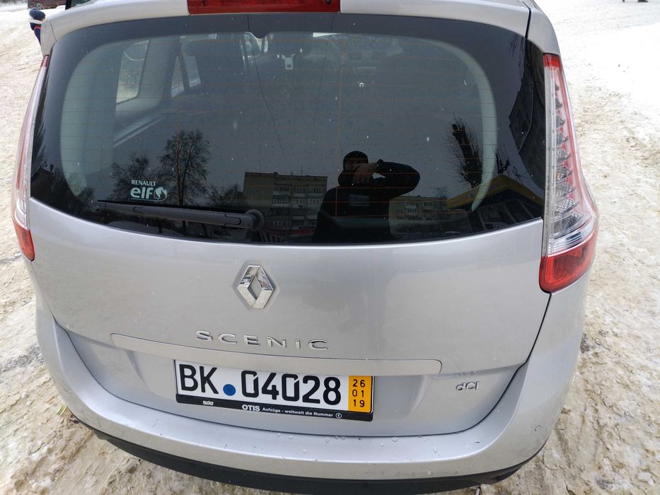 Renault Grand Scenic 2015