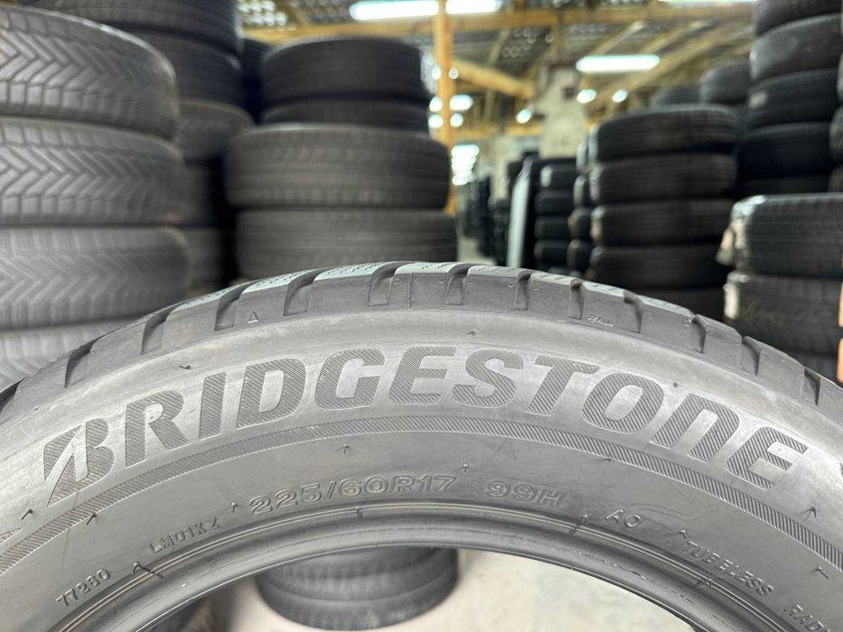 Шини зимові 225/60 R17 BRIDGESTONE BLIZZAK LM001 5mm