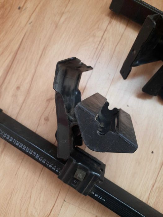 Bagażnik dachowy Auto Maxi do Daewoo Lanos komplet