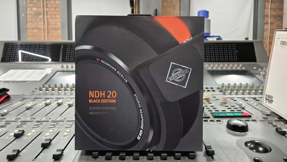 Neumann NDH 20 Black Edition Навушники