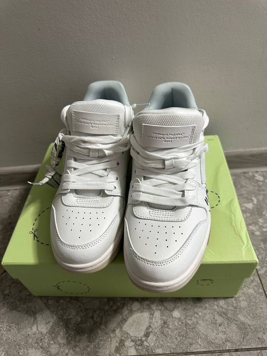 Off-White Out Of Office "For Walking"