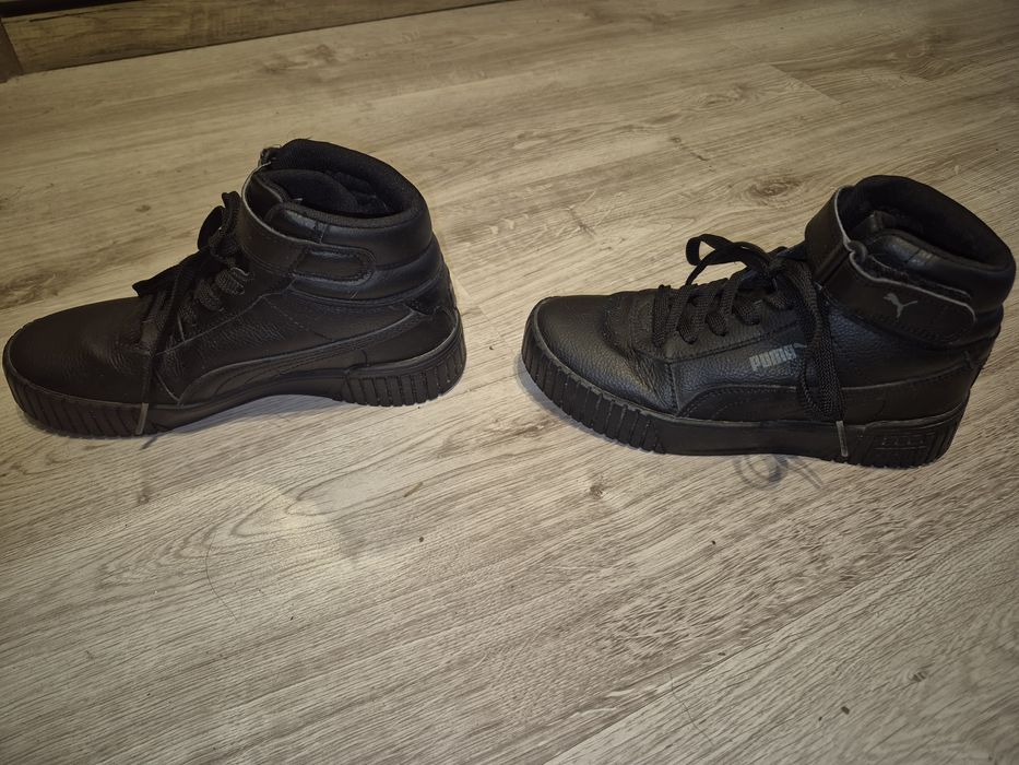 Buty dziewczęce jesienne PUMA r. 35,5 wkładka 22,5cm
