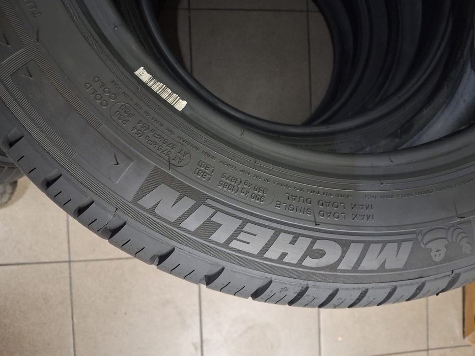 NOWE opony Michelin Agilis 215/60R17C [104/102 H] 2024r!  Wysyłka