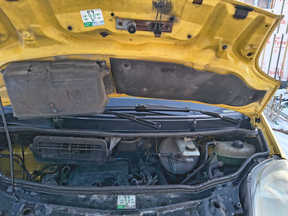 nissan primastar vivaro trafic