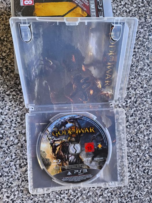 Metal gear solid 4/God of war 3/Metro last light PlayStation 3