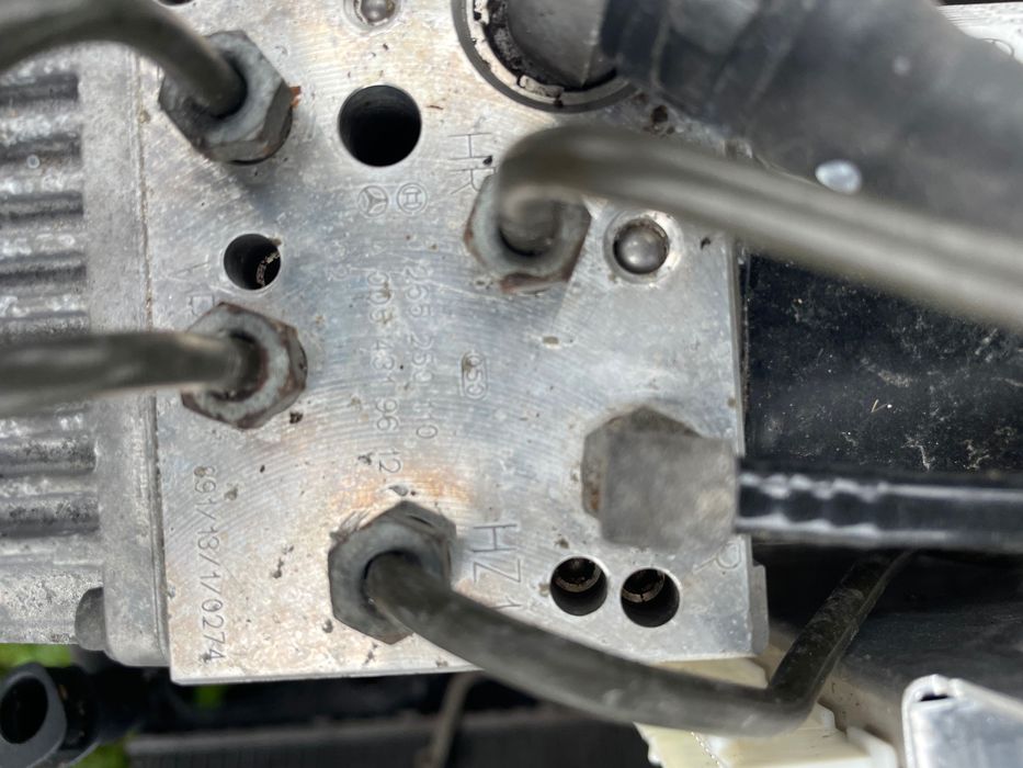 Блок СБЦ мерседес SBC 211 SBC