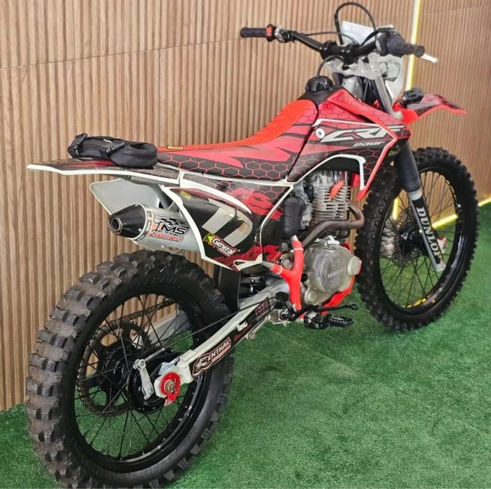 Honda crf 230f