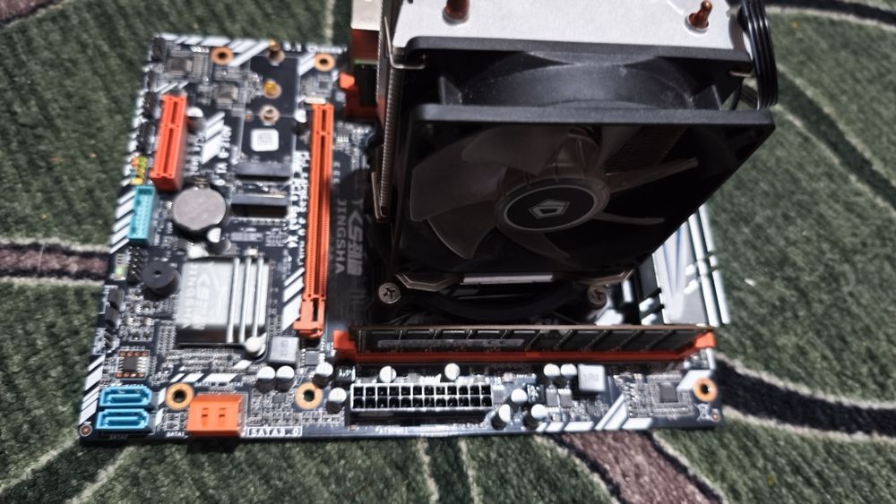 Серверный Комплект xeon x 99 2682v4 + 16 gb DDR 4 +башня процессора