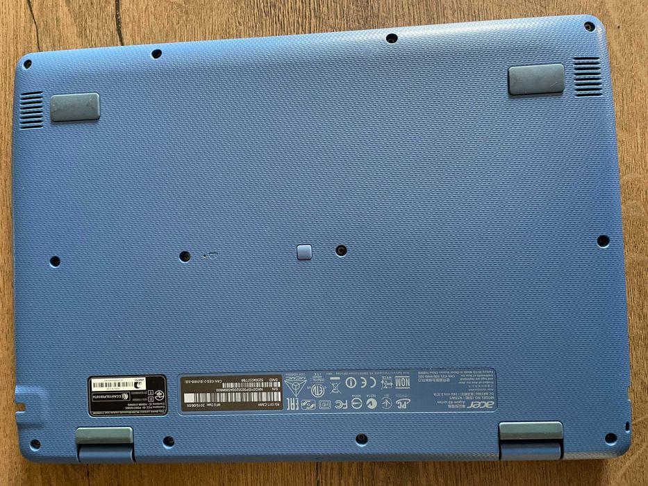 Laptop Acer Aspire R11 dotykowy