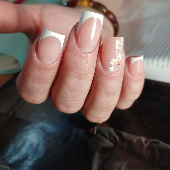 Манікюр. Нарощування. Педикюр (севгок)