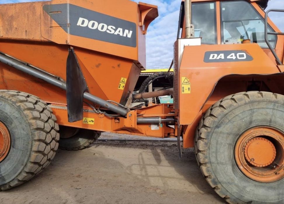 Самосвал шарнирный Doosan DA 40 , 2014 г