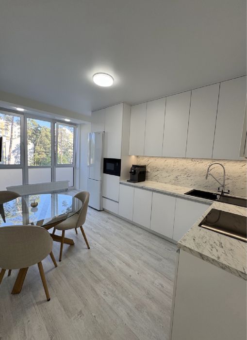 Квартира з дорогим ремонтом в цертрі Ірпеня!