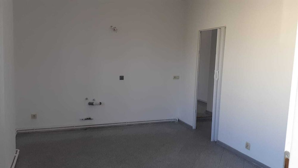 Do wynajęcia lokale handlowo-usługowe