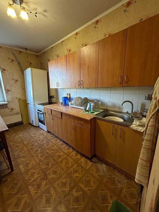 Продам квартиру по очень хорошей цене,723 у.е за  м2  ! - View 4
