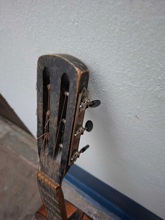 Гитара ссср.  550 гр