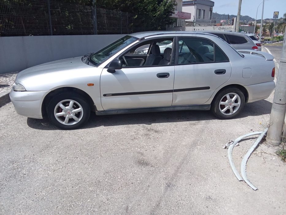Mitsubishi Carisma 97