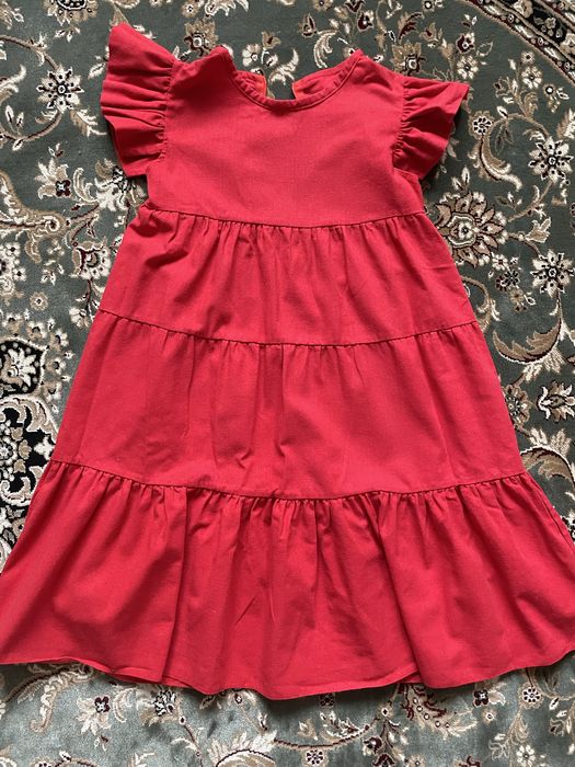 Сукня для дівчинки
