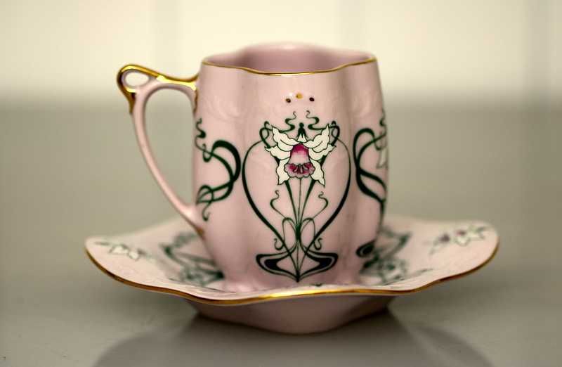 Filiżanka do mokki Różowa porcelana HC Chodov lata 70-te Bohemia
