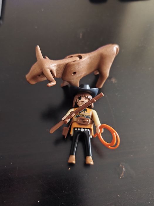 Playmobil longhorn cowboy