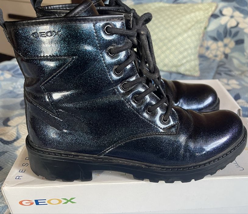 Ботинки на девочку Geox- 37 р