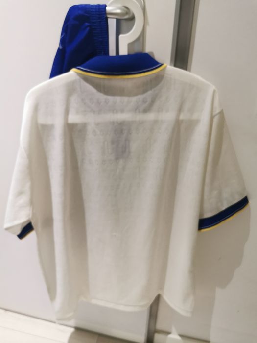 Equipamento Futebol (Camisola e Calções) - Tamanho XL