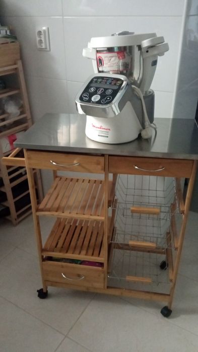 Mesa de apoio de cozinha