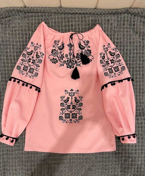 Вишиванка жіноча