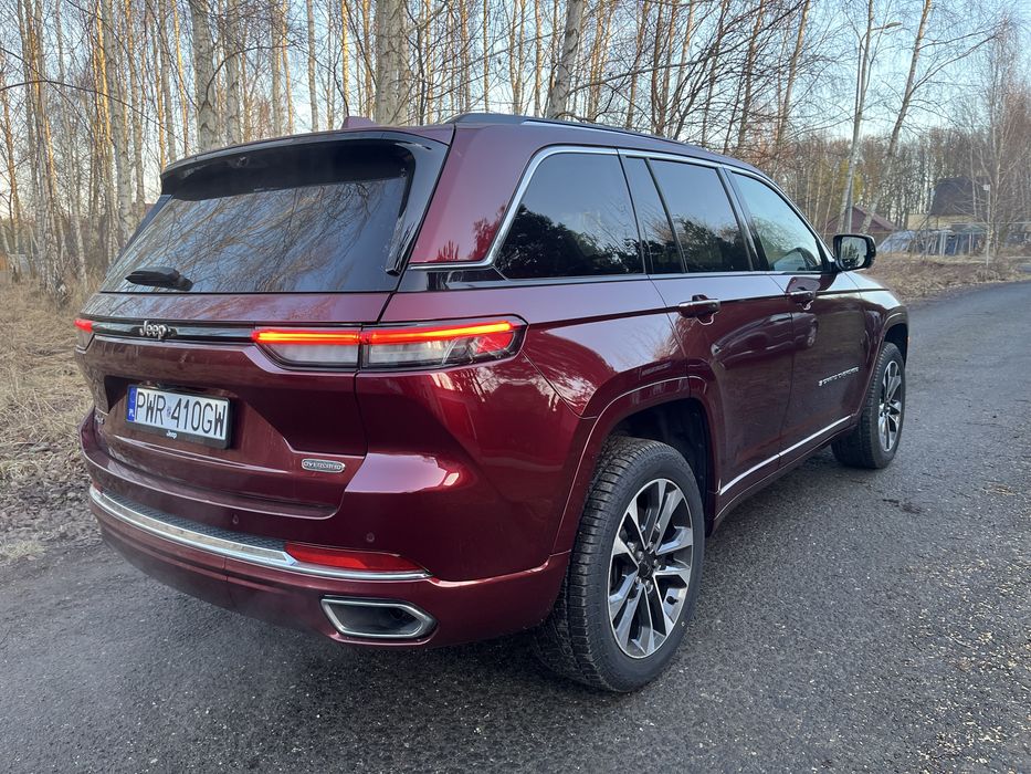 Jeep Grand Cherokee WL Overland V8 5,7 HEMI 2022 67 tys km, krótki, LPG
