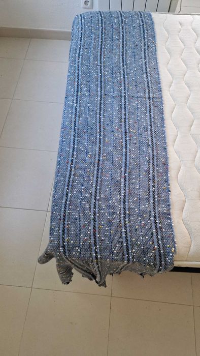 Manta azul estampada 195 cm comprimento x 60 cm de largura