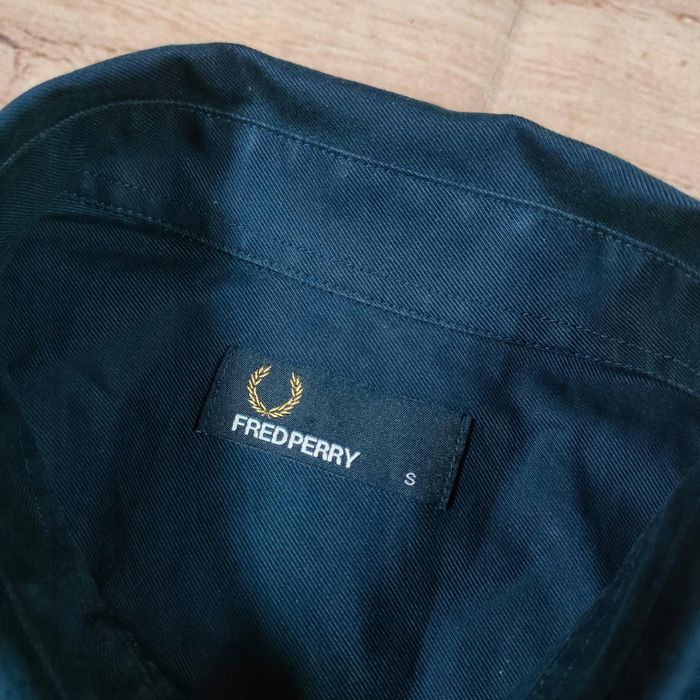 FRED PERRY Koszula Męska Granatowa Logowana r. S