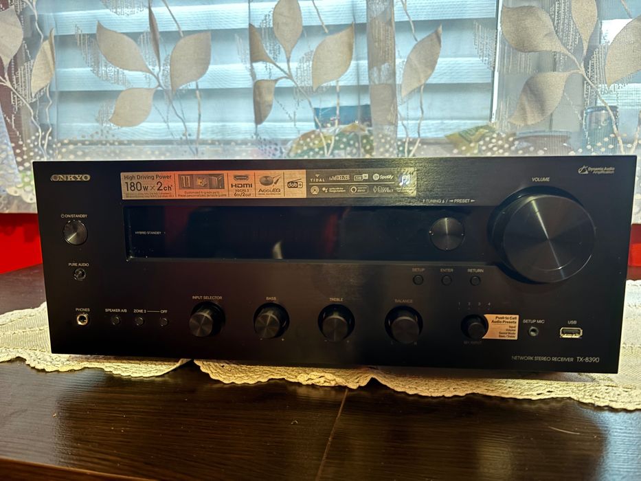 Amplituner ONKYO TX-8390