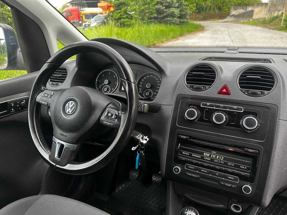 Volkswagen Caddy 2014r. Zadbany, ładny!!!