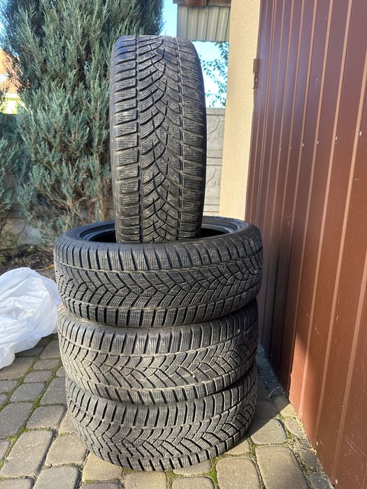 Колеса шини зима 4 шт 2021 рік 205/50 R17 GOODYEAR зима
