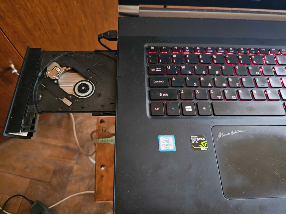 Acer Aspire V 17 nitro black edition vn7 792g