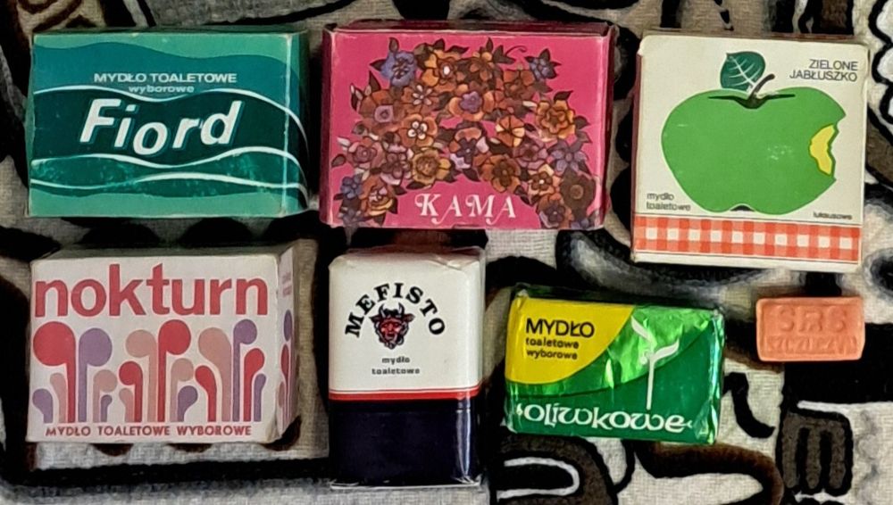 Mydła toaletowe kolekcja mydeł PRL i zagranicznych vintage