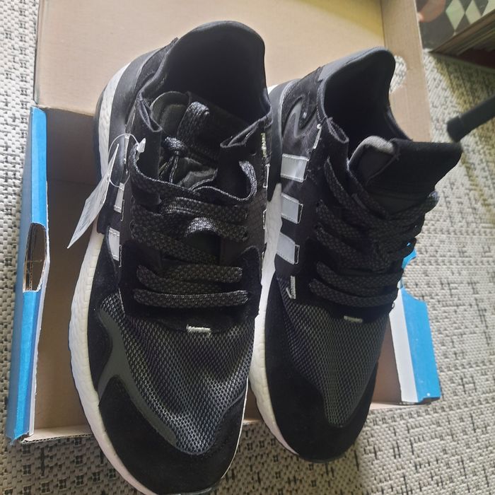 кросівки adidas size 41 устілка 26,5 см