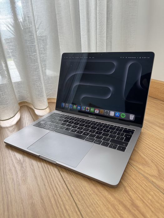 Macbook Pro 2017 // 256gb - 8gb ram / Usado 13’’