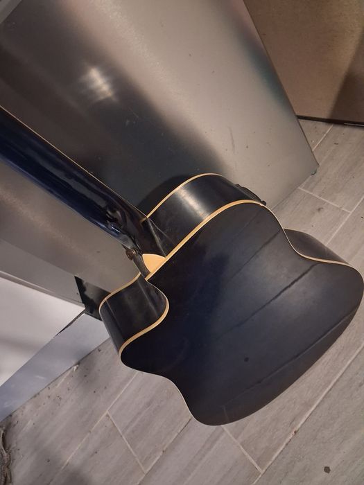Guitarra acustica