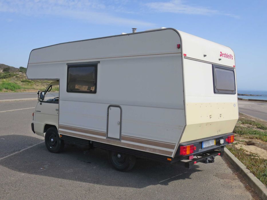 Autocaravana Mitsubishi L 300 Dethleffs 6 lugares férias e aventura