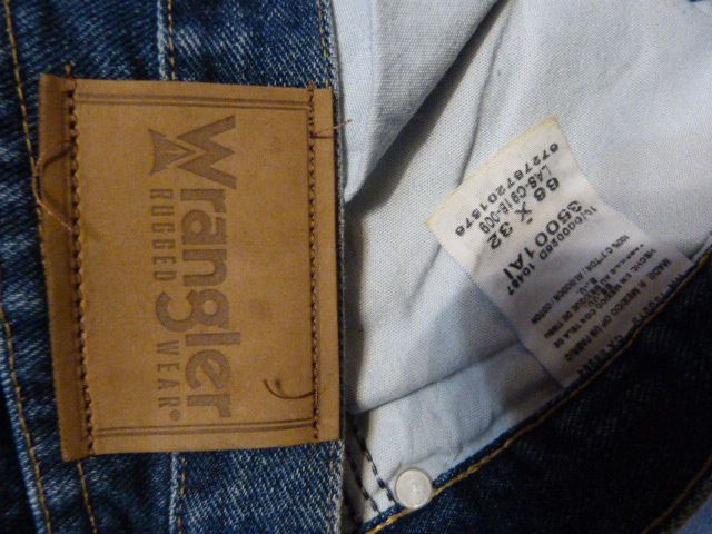 Джинсы огромные W=66/L=32-33 Wrangler